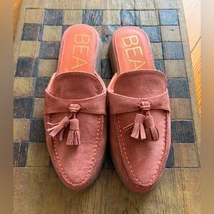 NWT Size 7 Rust Suede Tassel Loafer Mule